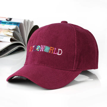 Red Baseball Cap with Embroidered Lettering – Bold, Stylish & Eye-Catching