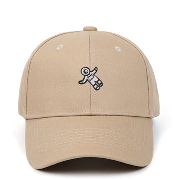 Cream Soft-Tone Baseball Cap with Pineapple Embroidery – Subtle, Stylish & Modern