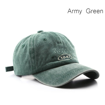Deep forest-green vintage twill. The ultimate heritage accessory for a rugged, everyday style.